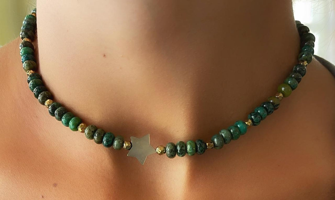 Green Big Beads Star Center Necklace